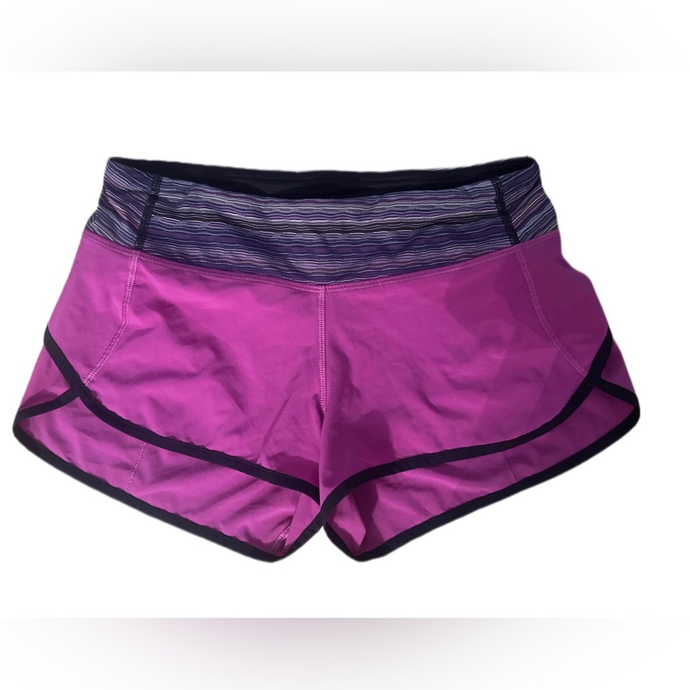 Preowned Lululemon shorts size 4 - Picture 1 of 3